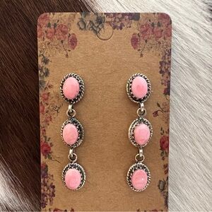❤️ Queen Pink Conch Southwestern 925 Dangle 3 Stone Earrings 8.4 Gm 1.70”L
